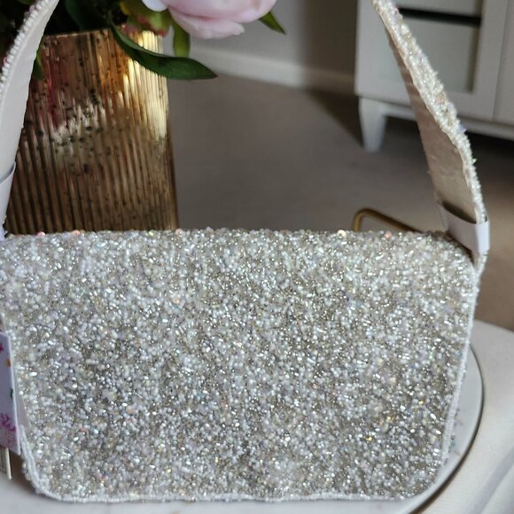 Viral Beaded Christmas, Santa, Holiday Handbag - Picture 4 of 6